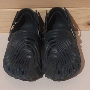 207393 Salehe Bembury Crocs Pollex Clog Navy Blue Size M9/W11